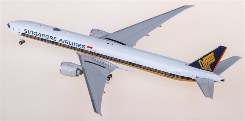 Phoenix Singapore Airlines for Boeing 777-300ER 9V-SNB 1:400 Airplane Pre-built Airliner Model Display