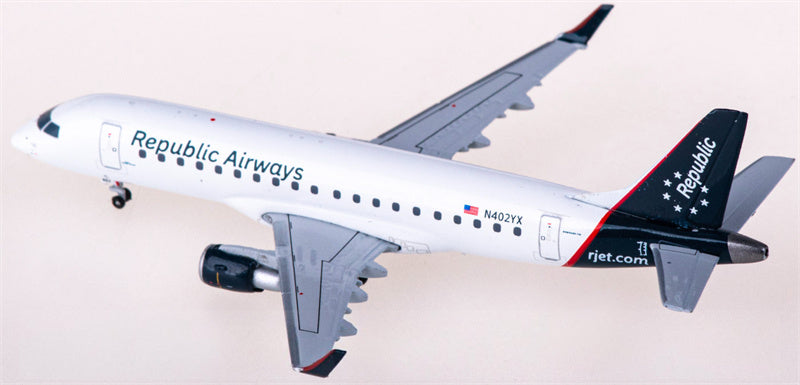 Geminijets Republic Airline for Embraer ERJ-175LR N402YX 1:400 Airplane Pre-built Airliner Model Display