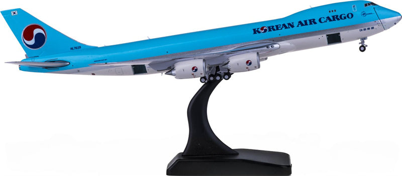 JC Wings Korean Air Cargo for Boeing 747-8F HL7629 1:400 Airplane Pre-built Airliner Model Display