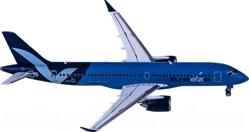 Geminijets Breeze Airways for Airbus A220-300 N203BZ 1:400 Airplane Pre-built Airliner Model Display