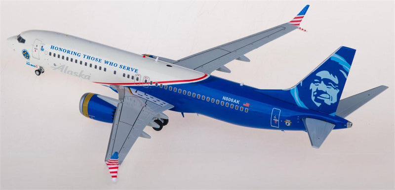 Geminijets Alaska Airlines for Boeing 737 MAX 8 N806AK 1:200 Airplane Pre-built Airliner Model Display