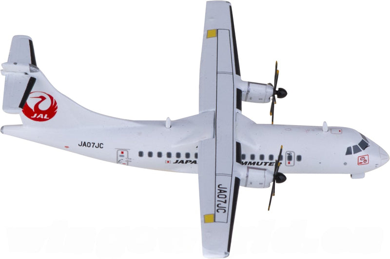 JC Wings Japan Air Commuter for ATR-42-600 JA07JC 1:400 Aircraft Pre-built Mode