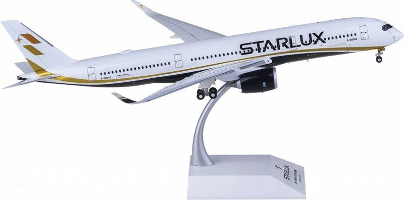 JC Wings Starlux Airlines for Airbus A350-900XWB B-58502 1:200 Airplane Pre-built Airliner Model Display