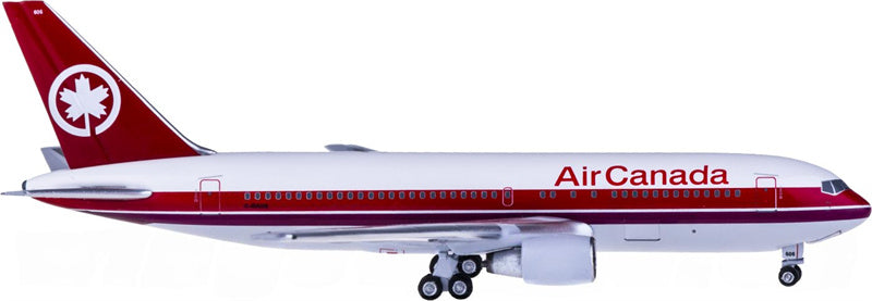 AeroClassics Air Canada for Boeing 767-200 C-GAUS 1:400 Airplane Pre-built  Airliner Model Display