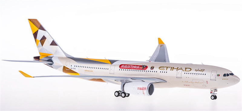 Phoenix Etihad Airways for Airbus A330-200 A6-EYD 1:200 Aircraft Pre-built Model