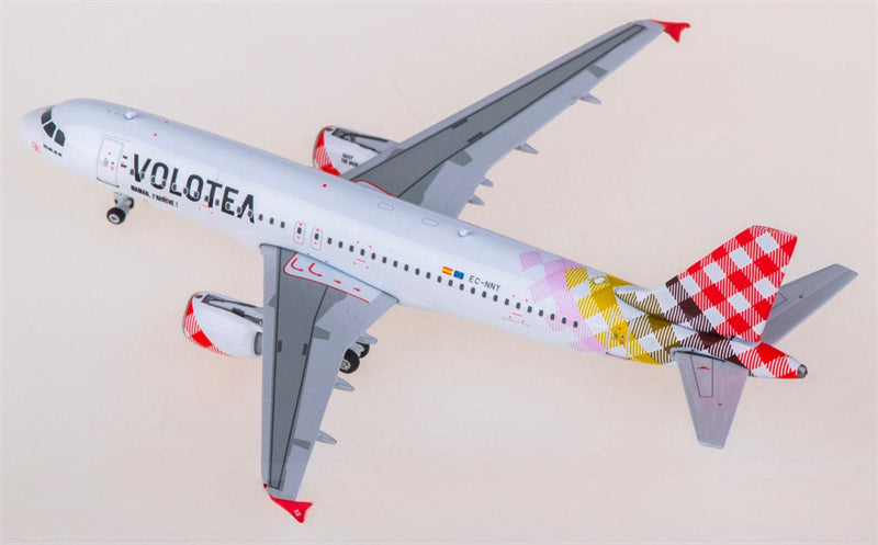 Phoenix Volotea for Airbus A320-200 EC-NNY 1:400 Airplane Pre-built Airliner Model Display