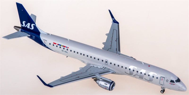JC Wings Scandinavian Airlines for SAS for Embraer ERJ-195LR SE-RSL 1:200 Aircraft Pre-built  Airliner Model Display