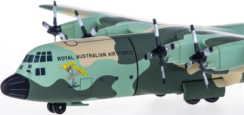 Hogan Royal Australian Air Force for Lockheed C130 A97-006 1:200 Aircraft Pre-built  Airliner Model Display