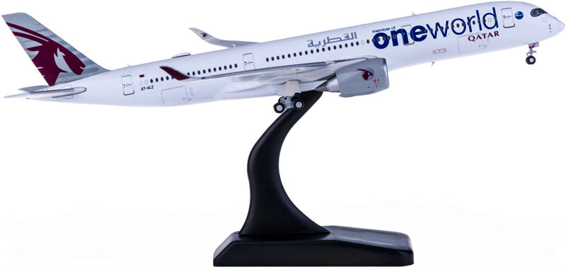JC Wings Qatar for Airbus A350-900 A7-ALZ 1:400 Airplane Pre-built  Airliner Model Display