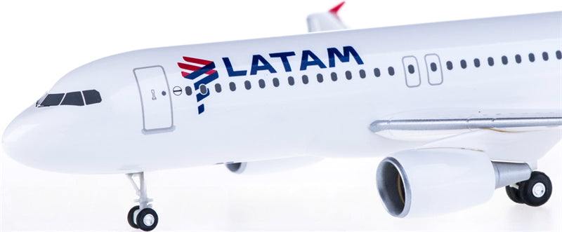 Hogan LATAM for Airbus A320 1:200 Airplane Airliner Model Display