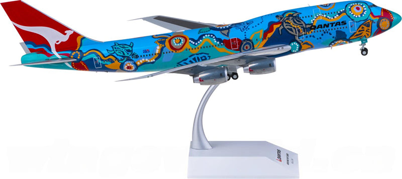 JC Wings Qantas Airways for Boeing 747-300 VH-EBU 1:200 Airplane Pre-built Airliner Model Display