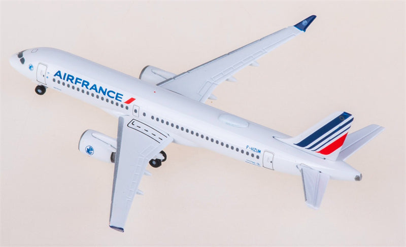 Herpa Air France for Airbus A220-300 F-HZUM 1:500 Airplane Pre-built  Airliner Model Display