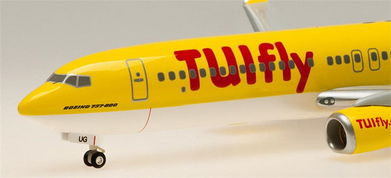 Hogan TULfly for Boeing 737-800 D-ATUG 1:200 Airplane Airliner Model Display