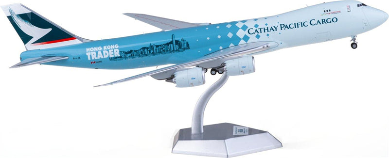 SQ Wings Cathay Pacific for Boeing 747-8F B-LJA 1:200 Airplane Pre-built Airliner Model Display