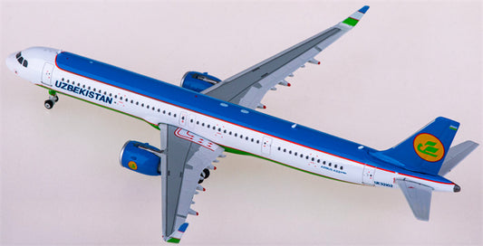 Phoenix Uzbekistan Airways for Airbus A321 UK32102 1:400 Airplane Pre-built  Airliner Model Display