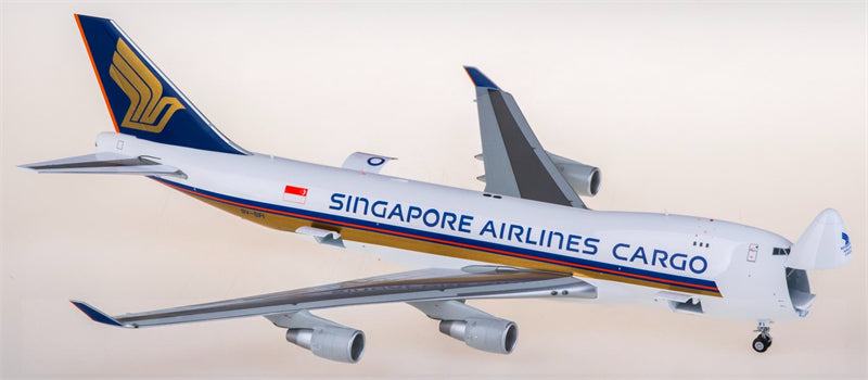 SQ Wings Singapore Airlines for Boeing 747-400F 9V-SFI Open Door Freighter 1:200 Airplane Pre-built  Airliner Model Display