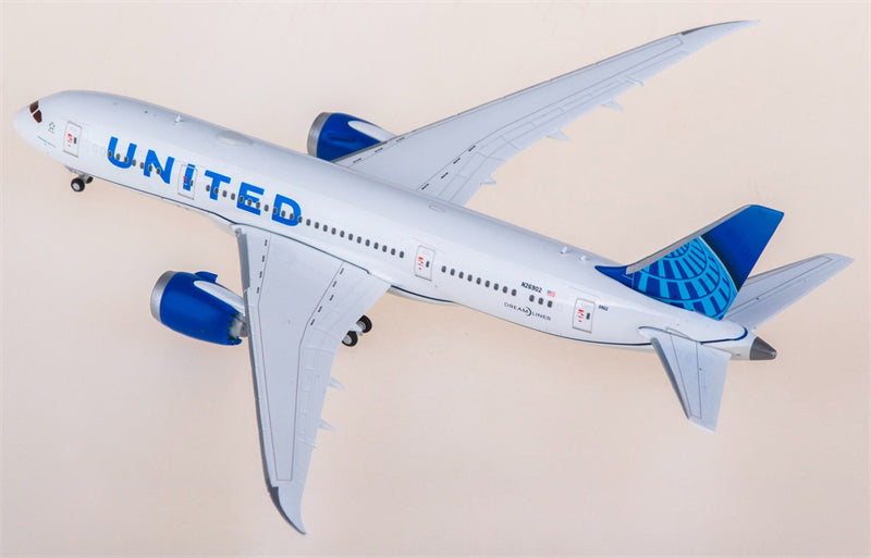 Geminijets United Airlines for Boeing 787-8 N26902 1:400 Airplane Pre-built  Airliner Model Display