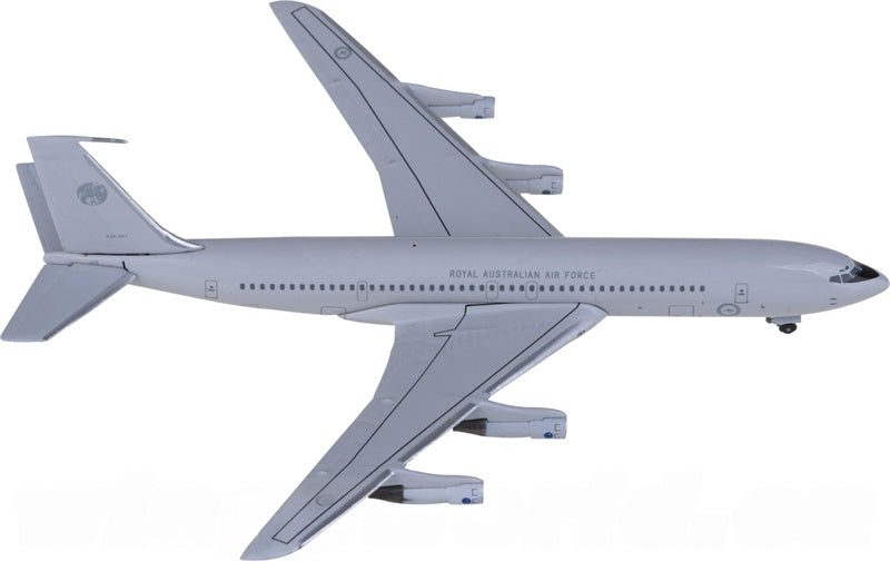 AeroClassics RAAF for Boeing 707-300 A20-261 1:400 Airplane Pre-built  Airliner Model Display