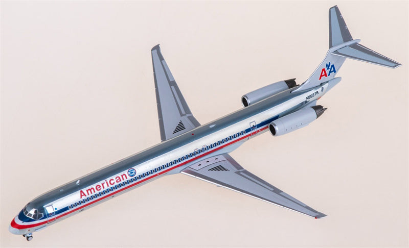 NG Models American Airlines for McDonnell Douglas MD-82 N9627R 1:400 Airplane Pre-built  Airliner Model Display