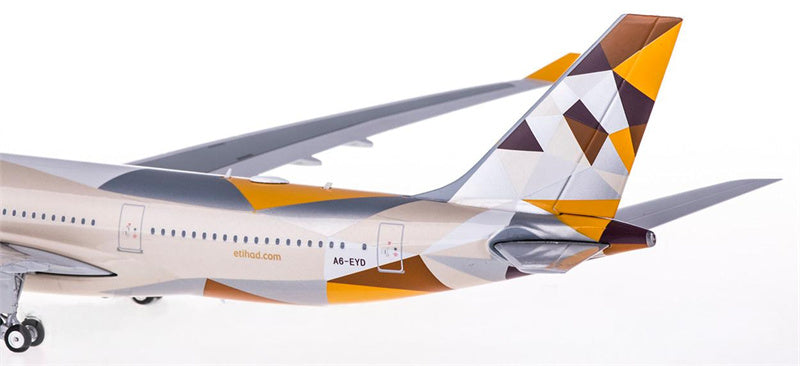 Eagle Etihad Airways for Airbus A330-200 A6-EYD 1:200 Aircraft Pre-built  Airliner Model Display