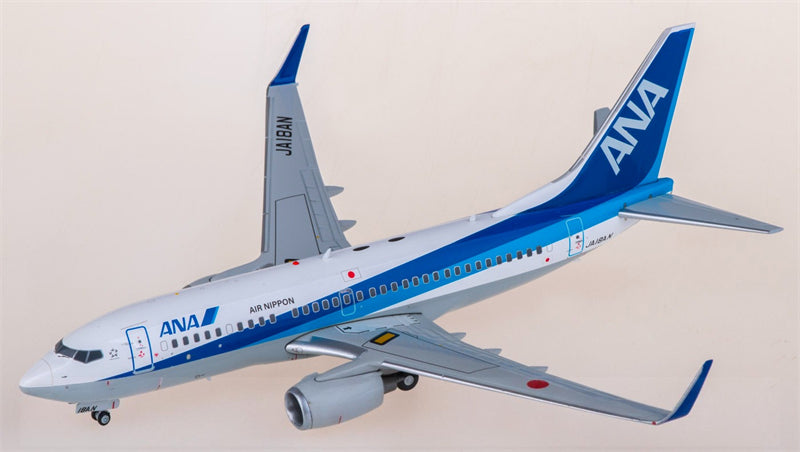 JC Wings ANA for Boeing 737-700 JA18AN 1:200 Airplane Pre-built  Airliner Model Display