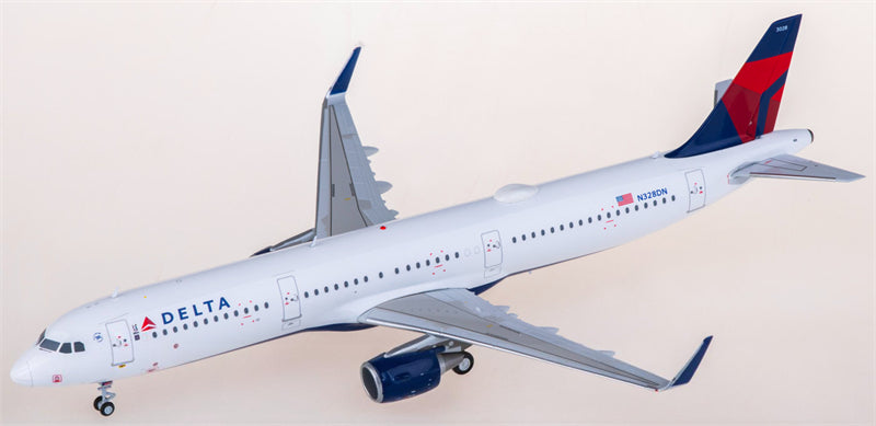 Geminijets Delta Air Lines for Airbus A321 N328DN 1:200 Airplane Pre-built Airliner Model Display