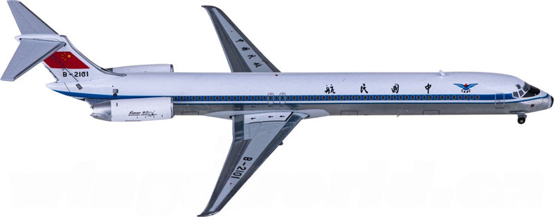 Yu ModeL CAAC for McDonnell Douglas MD-82 B-2101 1:400 Airplane Pre-built  Airliner Model Display