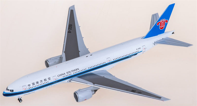NG Models China Southern Airlines for Boeing 777-200 B-2051 1:400 Airplane Pre-built  Airliner Model Display