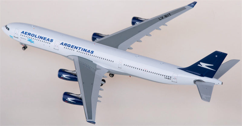 Phoenix Aerolineas Argentinas for Airbus A340-300 LV-BIT 1:400 Airplane Pre-built  Airliner Model Display