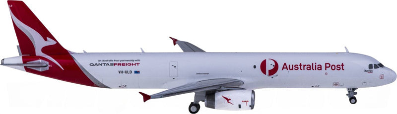 Geminijets Qantas Freight for Airbus A321P2F VH-ULD 1:400 Airplane Pre-built  Airliner Model Display