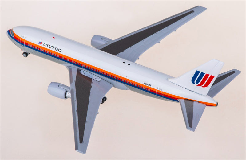 AeroClassics United Airlines for Boeing 767-200 N601UA 1:400 Airplane Pre-built  Airliner Model Display