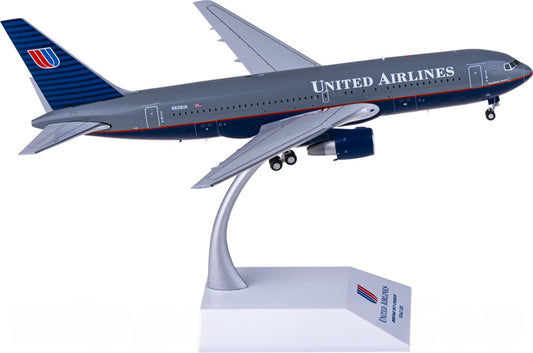JC Wings United Airlines for Boeing 767-200 N608UA 1:200 Airplane Pre-built Airliner Model Display