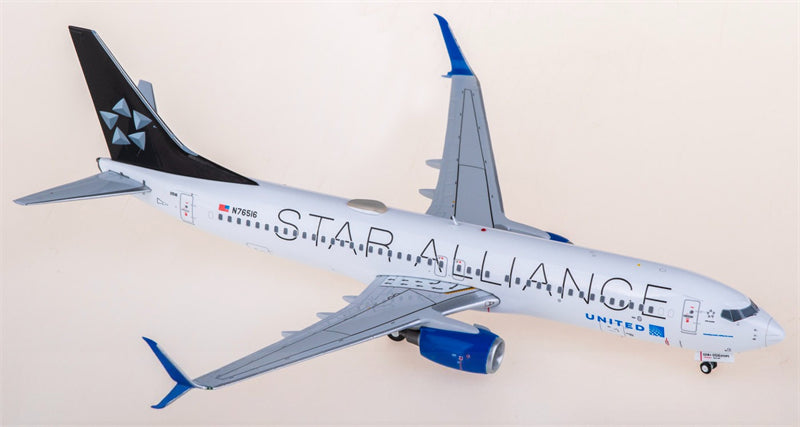 Geminijets United Airlines for Boeing 737-800W N76516 for Star Alliance 1:200 Airplane Pre-built  Airliner Model Display