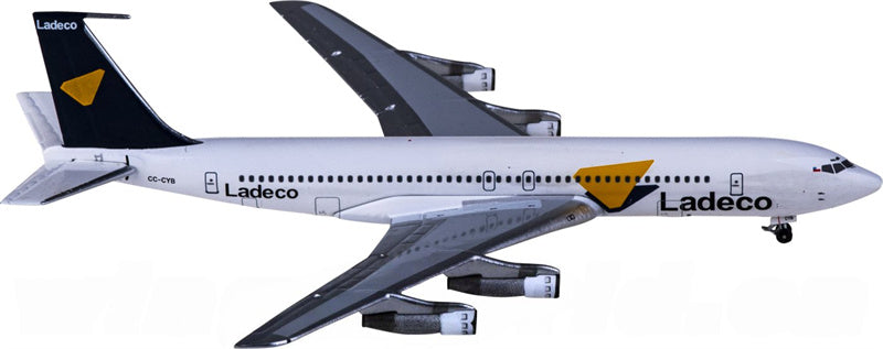AeroClassics Ladeco for Boeing 707-300C CC-CYB 1:400 Airplane Pre-built  Airliner Model Display