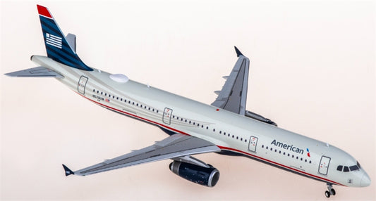 Geminijets American Airlines for Airbus A321 N578UW 1:200 Aircraft Pre-built  Airliner Model Display