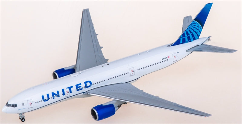 Geminijets United Airlines for Boeing 777-200ER N798UA 1:400 Aircraft Pre-built  Airliner Model Display