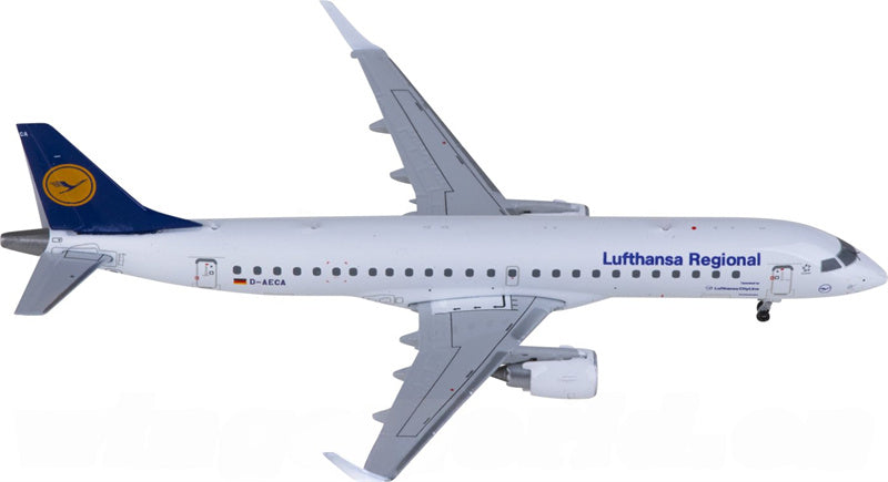 JC Wings Lufthansa for Embraer ERJ-190LR D-AECA 1:400 Airplane Pre-built  Airliner Model Display
