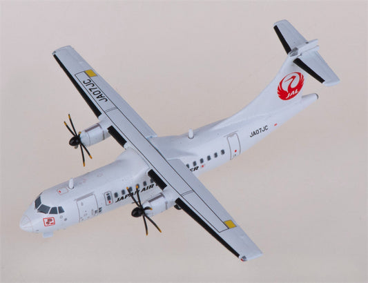 JC Wings Japan Air Commuter for ATR-42-600 JA07JC 1:400 Aircraft Pre-built Mode