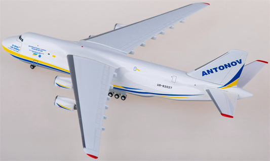 Herpa Antonov AN-124 UR-82027 1:500 Airplane Pre-built  Airliner Model Display