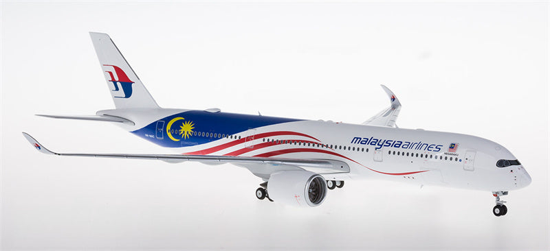 Phoenix Malaysia Airlines for Airbus A350-900 9M-MAC 1:200 Airplane Pre-built  Airliner Model Display