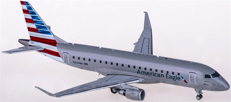 Geminijets American Eagle Airlines for Embraer ERJ-175 N233NN 1:200 Airplane Pre-built  Airliner Model Display