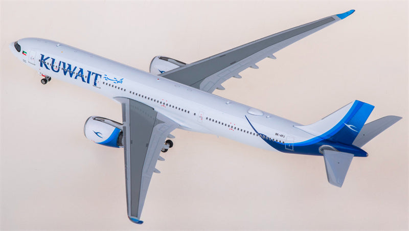 Phoenix Kuwait Airways for Airbus A330-900neo 9K-APJ 1:400 Airplane Pre-built Airliner Model Display