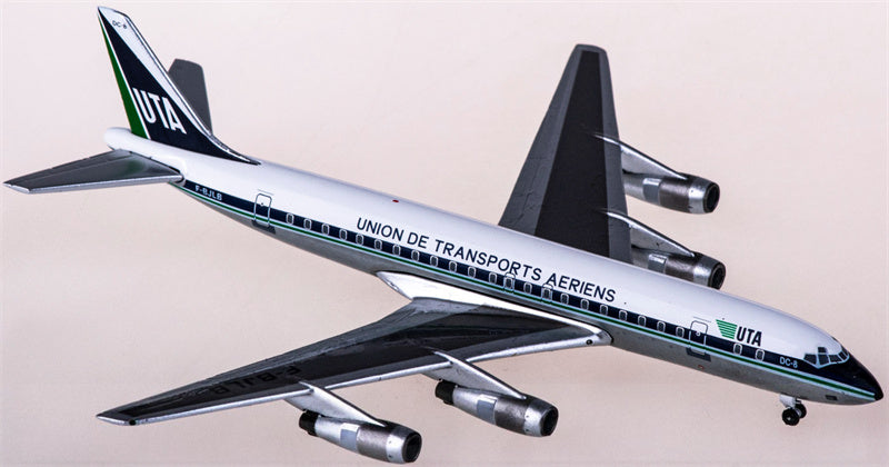 AeroClassics UTA for Douglas DC-8-53 F-BJLB 1:400 Airplane Pre-built  Airliner Model Display