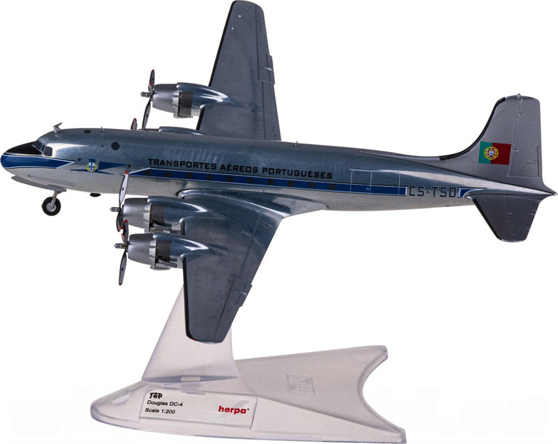 Herpa TAP Portugal for Douglas DC-4 CS-TSD 1:200 Aircraft Pre-built  Airliner Model Display