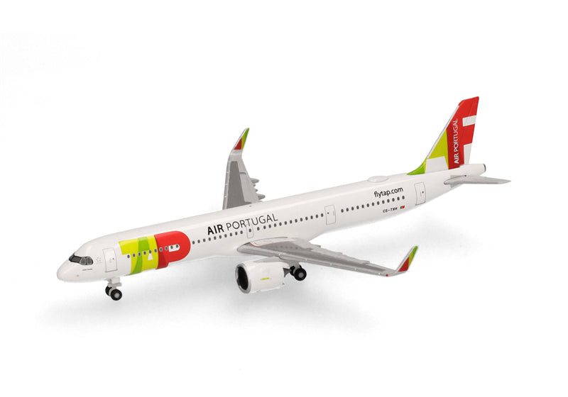 Herpa TAP Portugal for Airbus A321neo CX-TXH 1:500 Airplane Pre-built Airliner Model Display