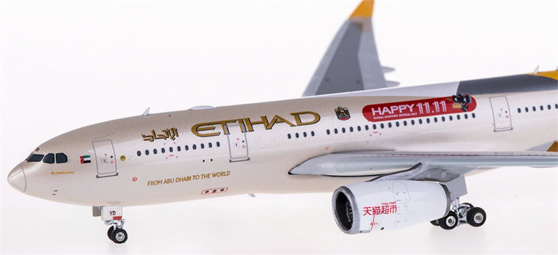 Phoenix Etihad Airways for Airbus A330-200 A6-EYD 1:400 Airplane Pre-built Airliner Model Display