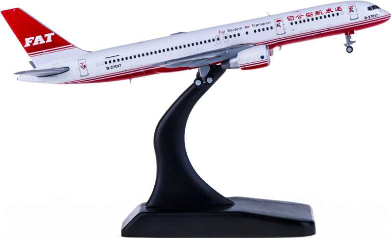 JC Wings FAT for Boeing 757-200 B-27017 1:400 Airplane Pre-built  Airliner Model Display