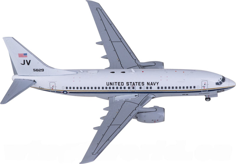 JC Wings US Navy for Boeing 737-700 C-40A for Clipper 165829 1:400 Airplane Pre-built Airliner Model Display