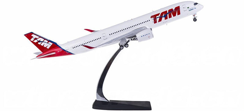 Eagle TAM for Airbus A350-900 PR-XTA 1:200 Airplane Pre-built  Airliner Model Display