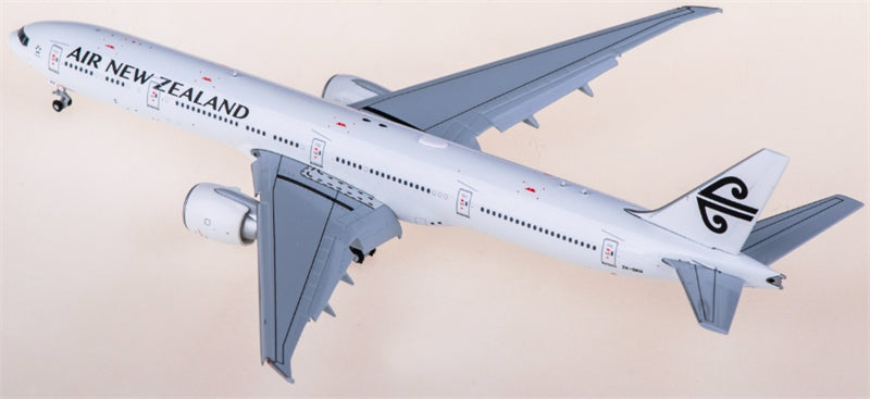 JC Wings Air New Zealand for Boeing 777-300ER ZK-OKU Flaps down 1:400 Aircraft Pre-built  Airliner Model Display